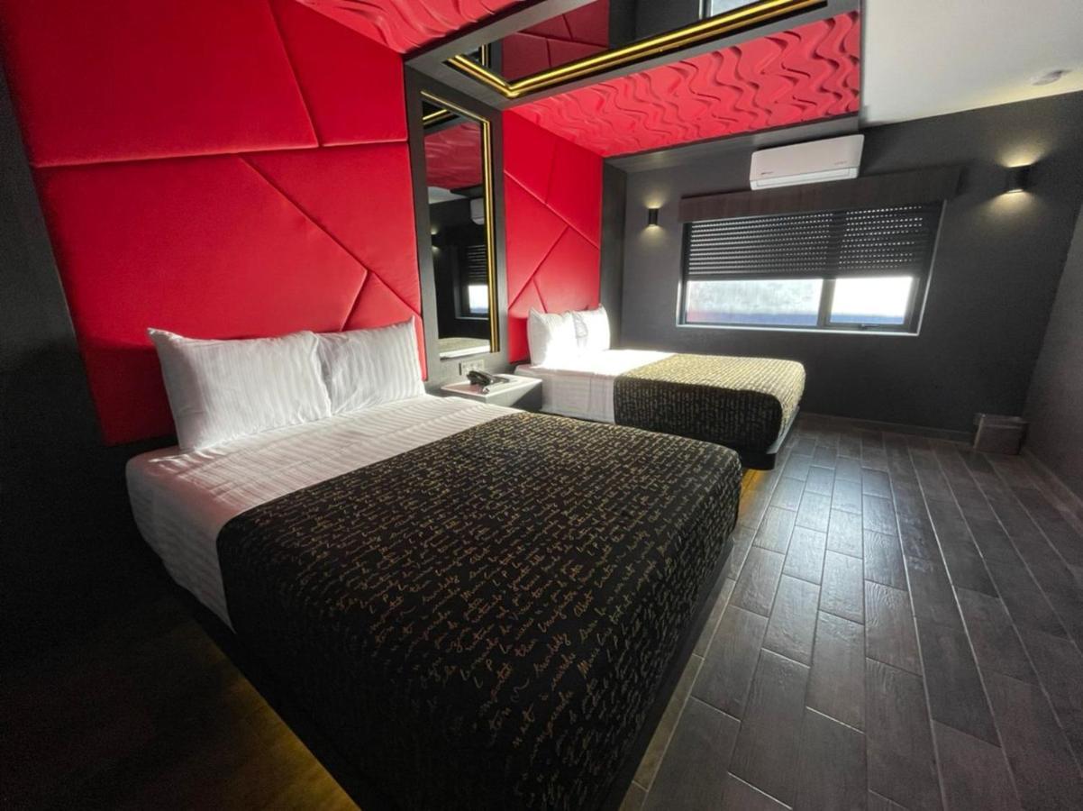 Hotel Passion Secrets Villas And Suites 톨루카 외부 사진
