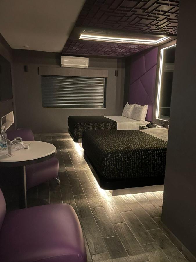 Hotel Passion Secrets Villas And Suites 톨루카 외부 사진