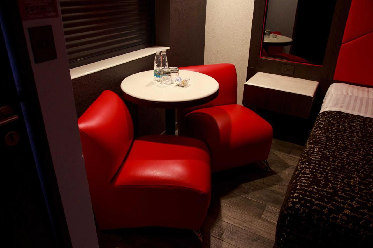 Hotel Passion Secrets Villas And Suites 톨루카 외부 사진